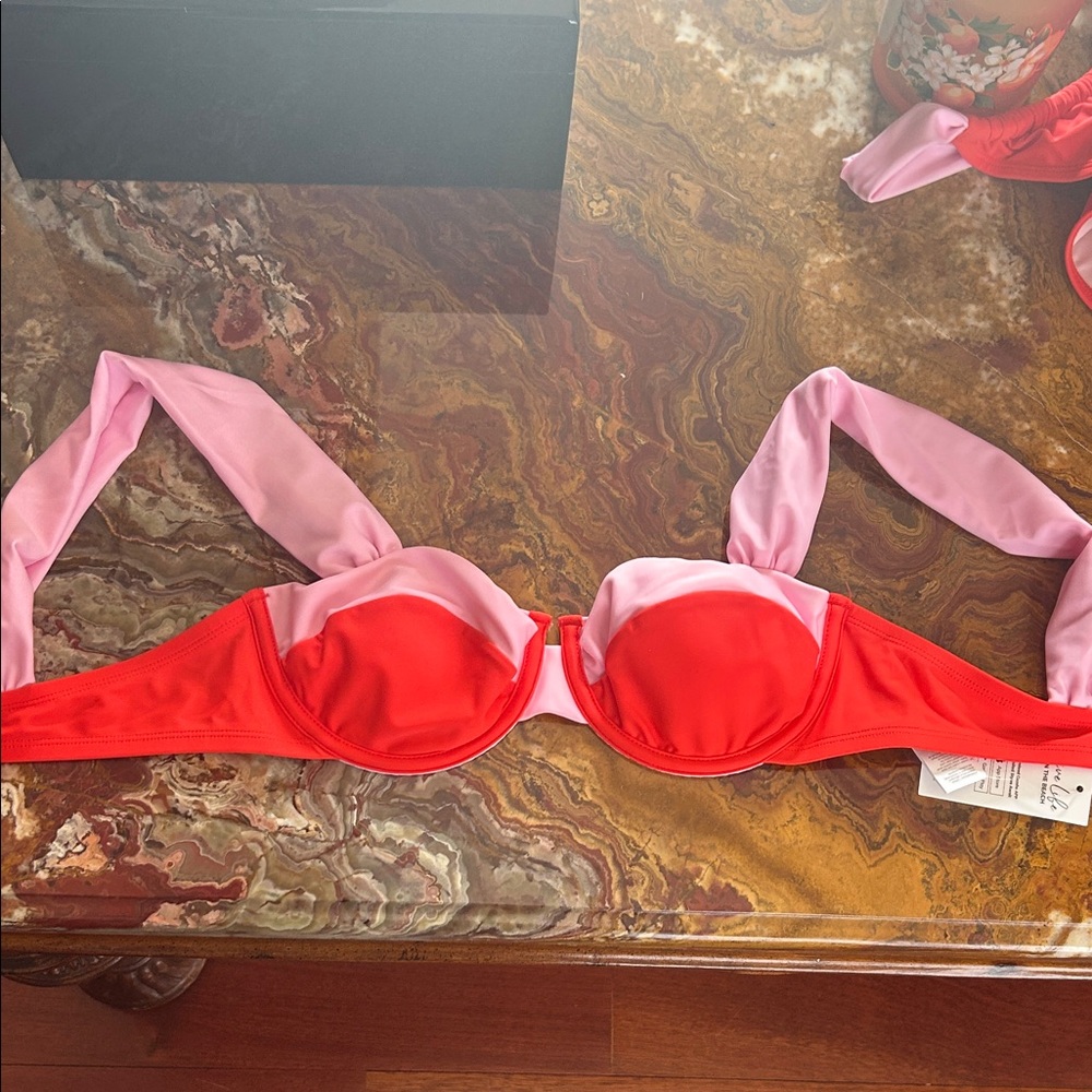 Cupshe Bold Red and Pink Bikini - Picture 4 of 7